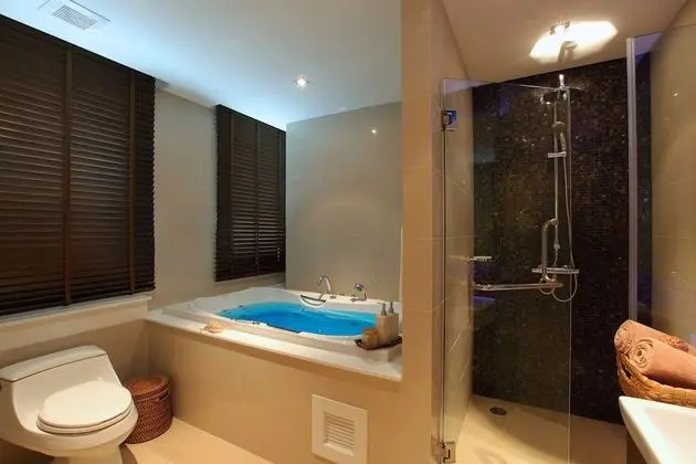 3 Bedroom Apartment with Sea View and Plunge Pool