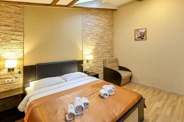 Comfort Tek Büyük veya İki Ayrı Yataklı Oda