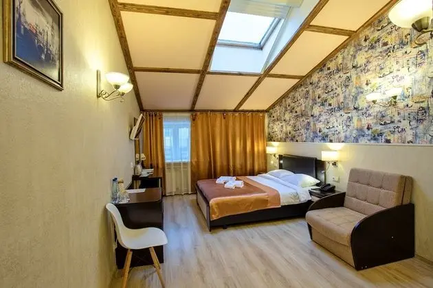 Comfort Tek Büyük veya İki Ayrı Yataklı Oda