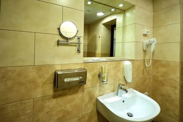 Comfort Tek Büyük veya İki Ayrı Yataklı Oda