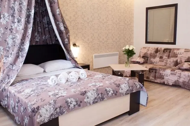 Luxury Oda