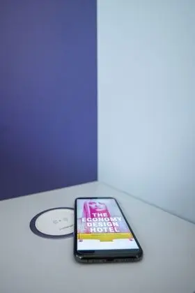 Design Oda, Sigara İçilmez