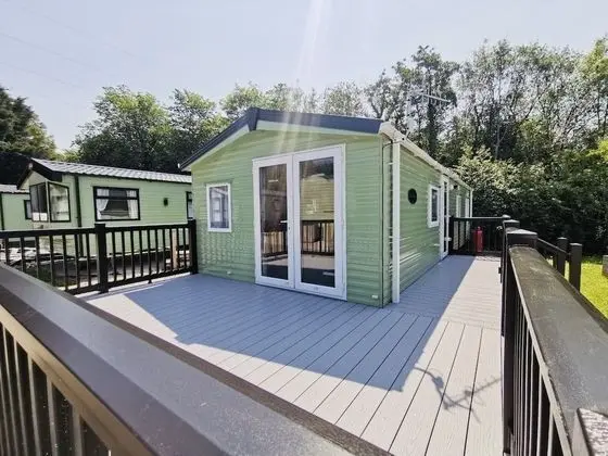 Karavan, Özel Banyo, Göl Manzaralı