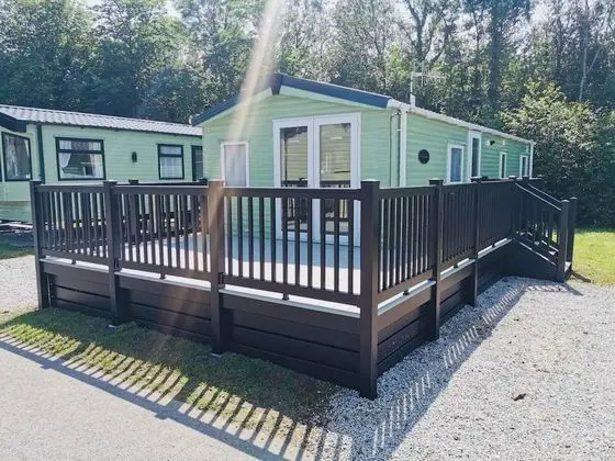 Karavan, Özel Banyo, Göl Manzaralı
