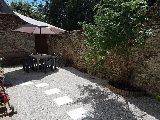 Family Kır Evi, Banyolu/Duşlu