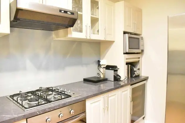 Ev (2 Bedrooms)