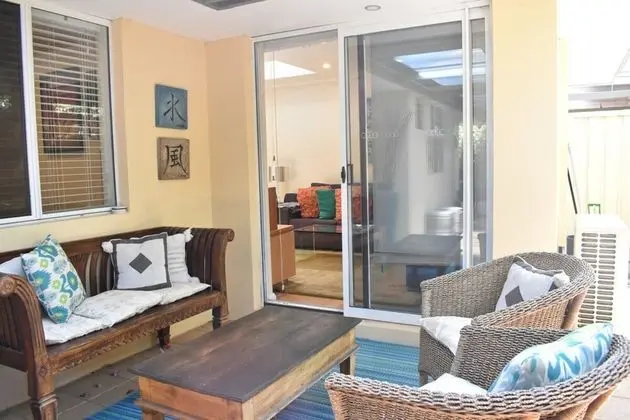Ev (2 Bedrooms)