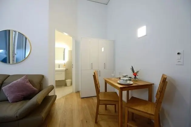 City Tek Büyük veya İki Ayrı Yataklı Oda