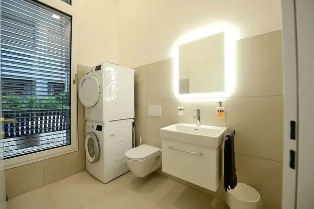 City Tek Büyük veya İki Ayrı Yataklı Oda