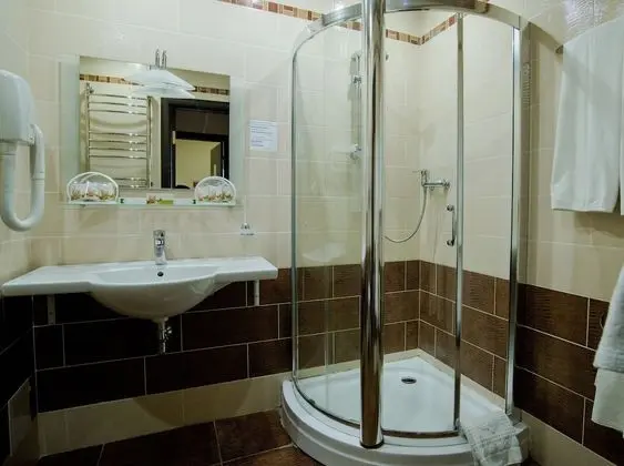 Economy Tek Büyük veya İki Ayrı Yataklı Oda