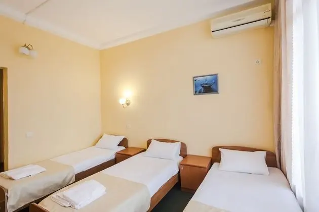 Standard Üç Kişilik Oda