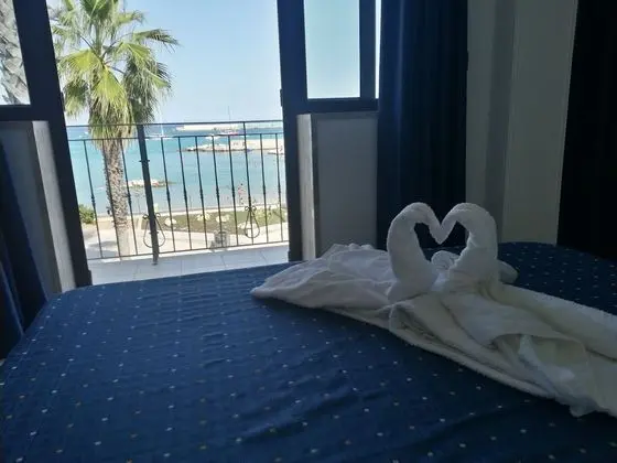 Deluxe Oda, Deniz Manzaralı, Denize Bakan
