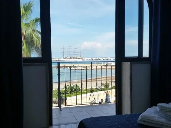 Deluxe Oda, Deniz Manzaralı, Denize Bakan