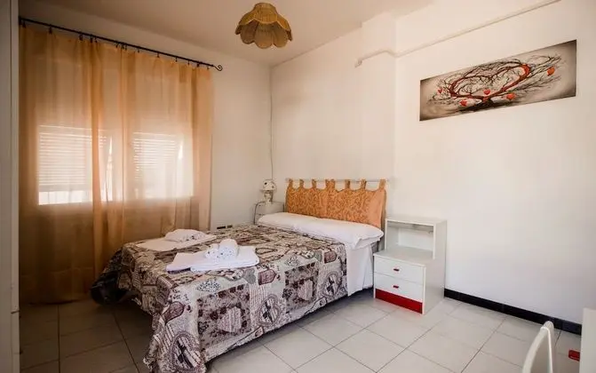 Basic Büyük Yataklı Tek Kişilik Oda (1)