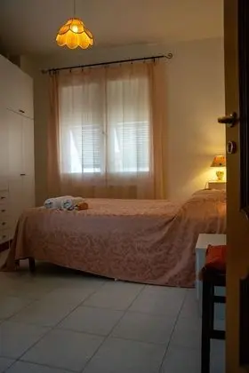 Basic Büyük Yataklı Tek Kişilik Oda (1)