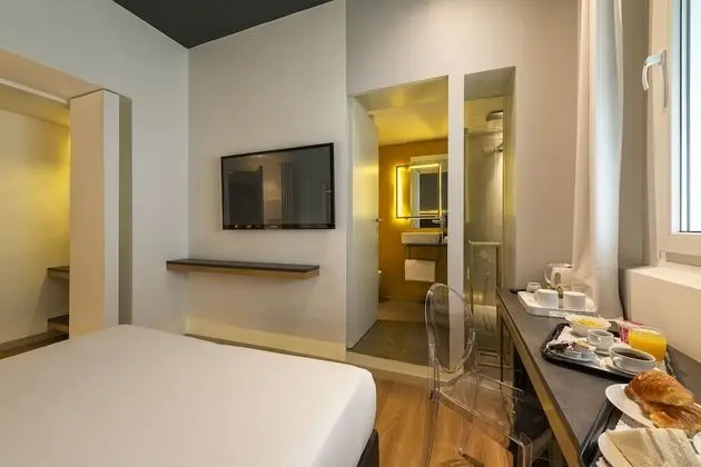 Classic Tek Büyük veya İki Ayrı Yataklı Oda