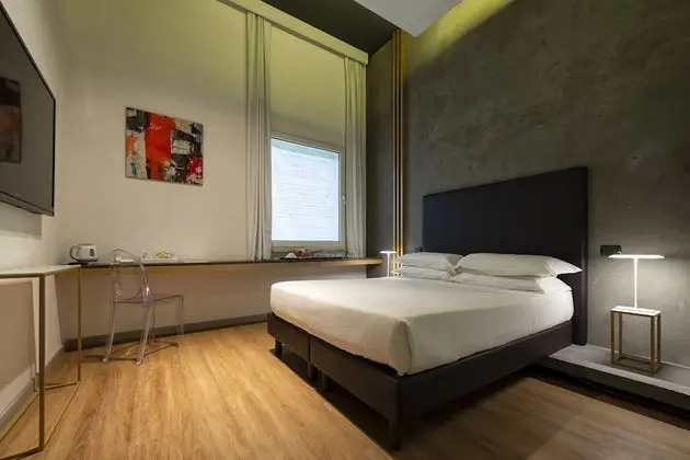 Executive Üç Kişilik Oda