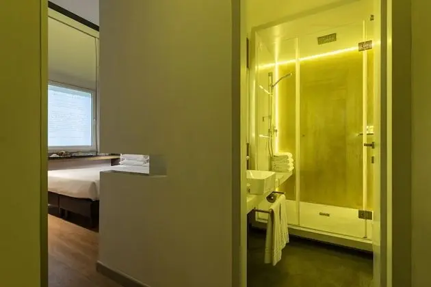 Executive Üç Kişilik Oda