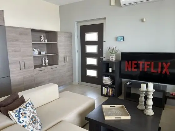 Superior Apart Daire, 2 Yatak Odası, Kısmi Deniz Manzaralı (1st Floor)