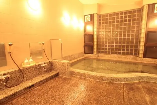Traditional Oda, Ortak Banyo (Japanese-Style)