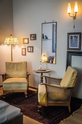 Tek Büyük Yataklı Oda (Kanzleramt)