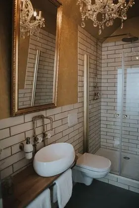 Tek Büyük Yataklı Oda, Ortak Banyo (Himmelreich)