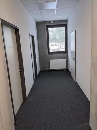 Business Tek Büyük Yataklı Oda