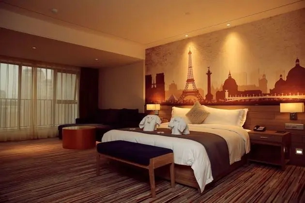 Basic Tek Büyük veya İki Ayrı Yataklı Oda