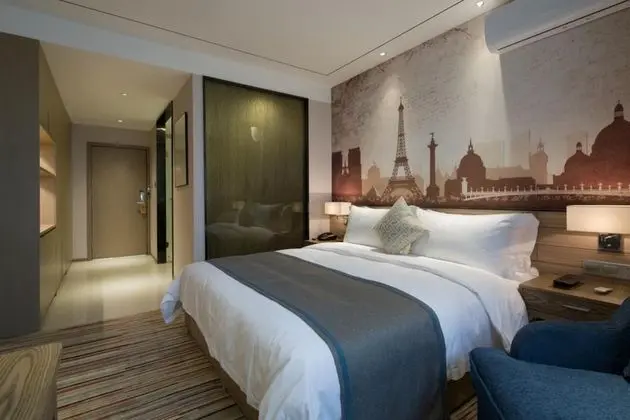 Superior Tek Büyük Yataklı Oda