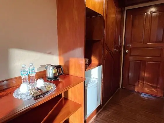 Standard Tek Büyük Yataklı Oda