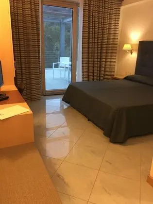 Tek Büyük Yataklı Oda, Deniz Manzaralı