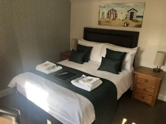 Standard Tek Büyük Yataklı Oda (Upper Floor)