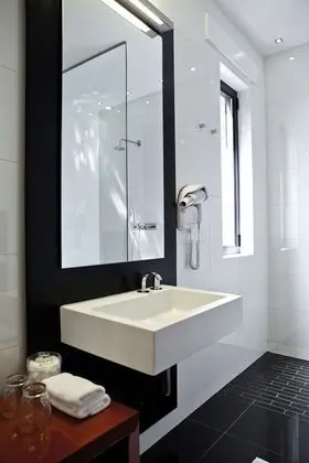 Standard Tek Büyük veya İki Ayrı Yataklı Oda