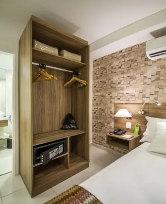 Standard Tek Büyük Yataklı Oda