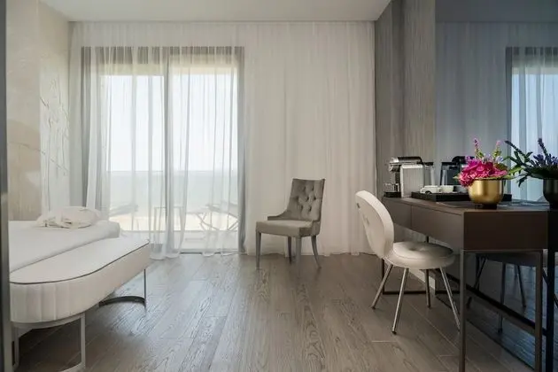 Comfort Tek Büyük veya İki Ayrı Yataklı Oda, Balkon, Tepe Manzaralı