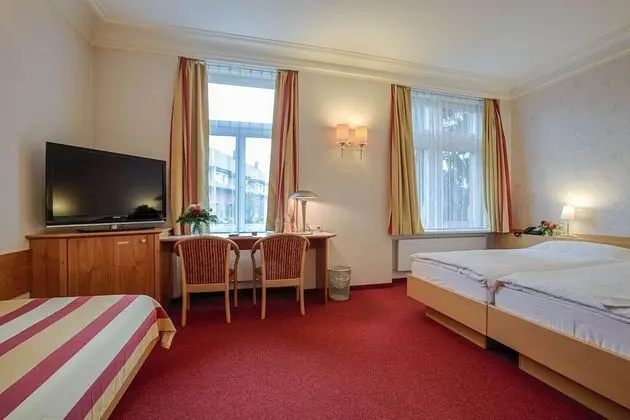 Comfort Tek Büyük Yataklı Oda