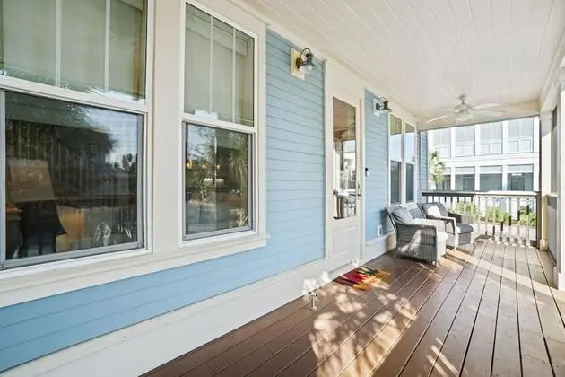 House, 3 Bedrooms (Blue Whale Bungalow)