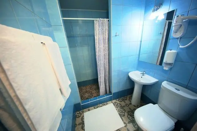 Standard Tek Büyük Yataklı Oda