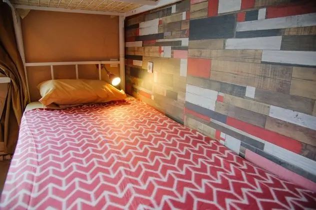 Basic Ortak Ranzalı Oda (6 beds)