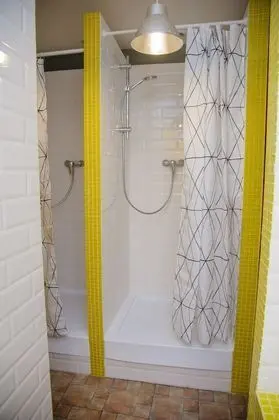 Basic Ortak Ranzalı Oda (6 beds)