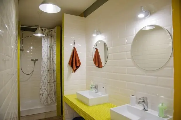 Family İki Ayrı Yataklı Oda, Avlu Manzaralı
