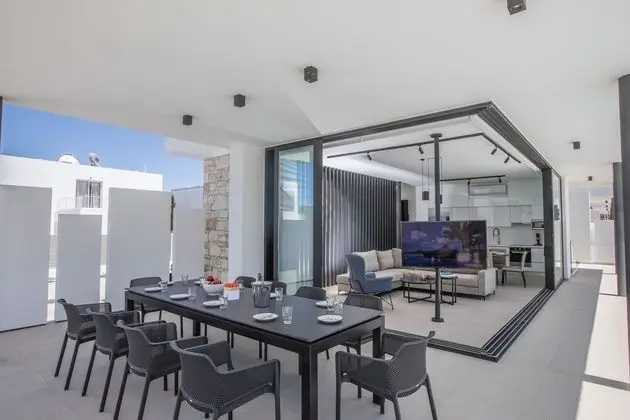 Villa, 5 Yatak Odası, Balkon