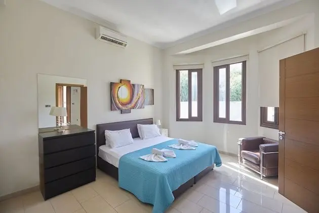Villa, Birden Çok Yatak Odası, Balkon