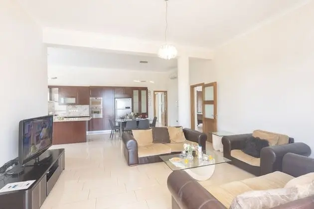 Villa, Birden Çok Yatak Odası, Balkon