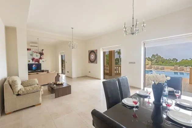 Villa, Birden Çok Yatak Odası, Balkon