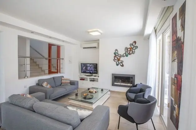 Villa, 3 Yatak Odası, Şömine