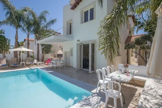 Villa, 3 Yatak Odası, Şömine