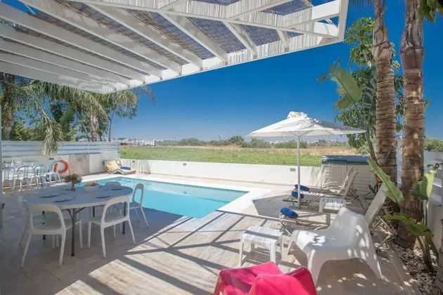 Villa, 3 Yatak Odası, Şömine
