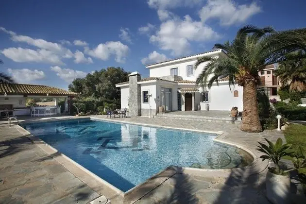 Villa, 5 Yatak Odası, Kişiye Özel Havuzlu