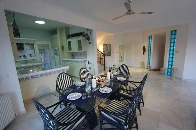 Villa, 5 Yatak Odası, Kişiye Özel Havuzlu